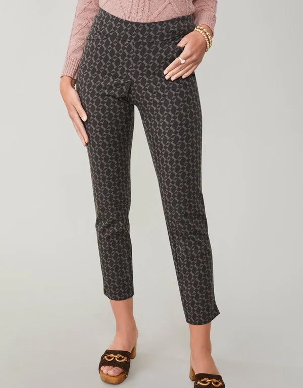 Maren Pull-On Pant Maritime Forest Geo Bottom Hem Side