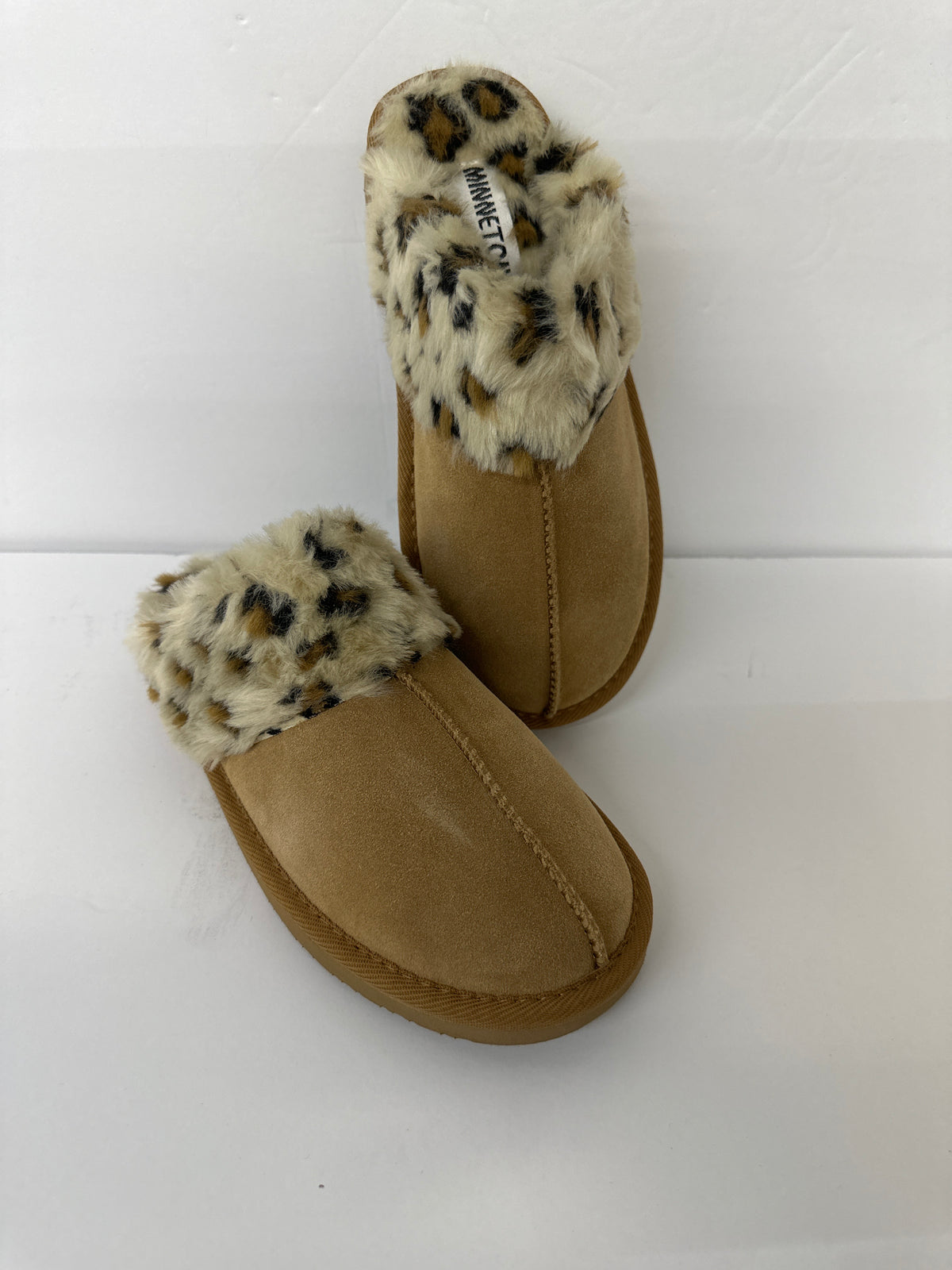 Minnetonka slip on mule slipper