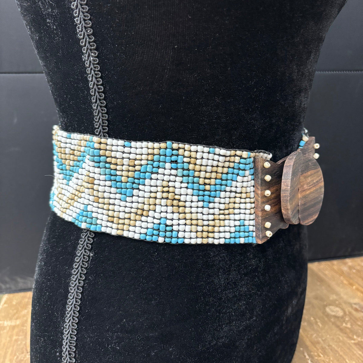 Wood Clasp Blue Bead Chevron Stretch Belt