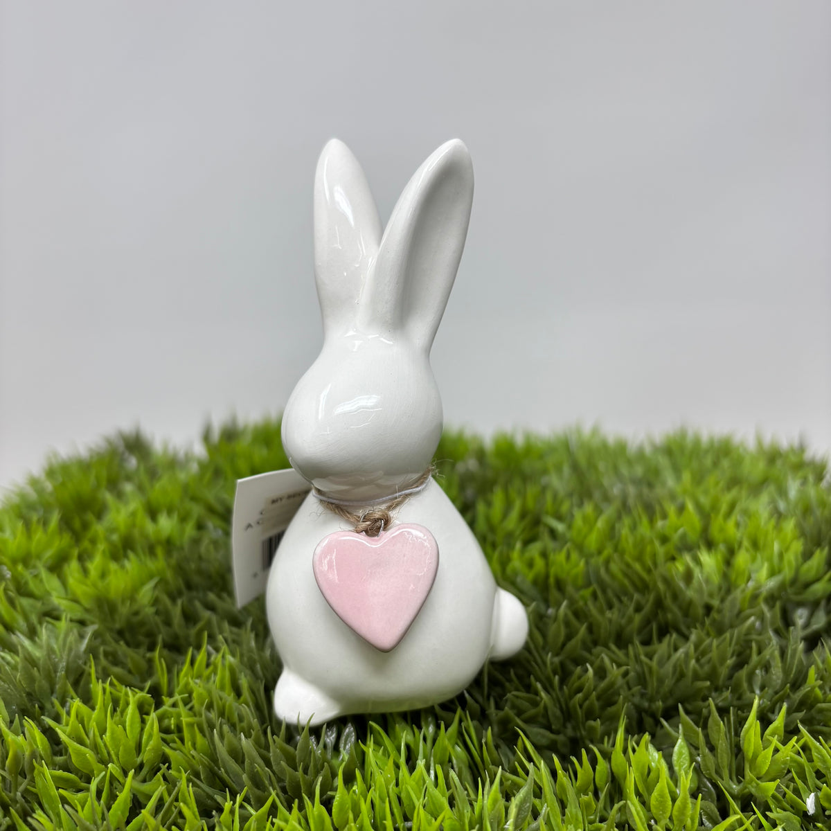 Dolomite Bunny w/ Heart