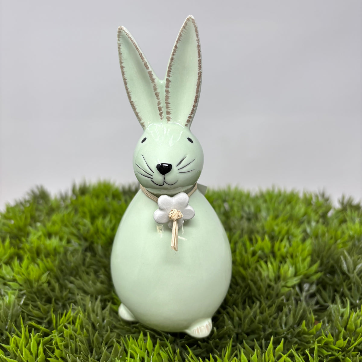 Dolomite Bunny w/ Flower Raffia Bow Figurine