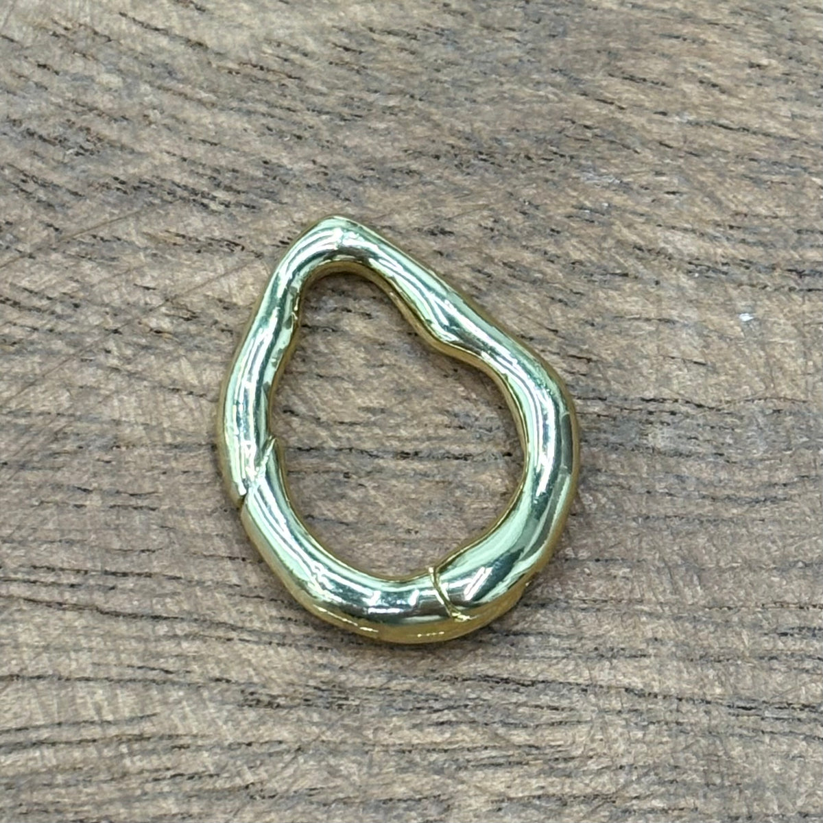 Irregular Ring Clasp