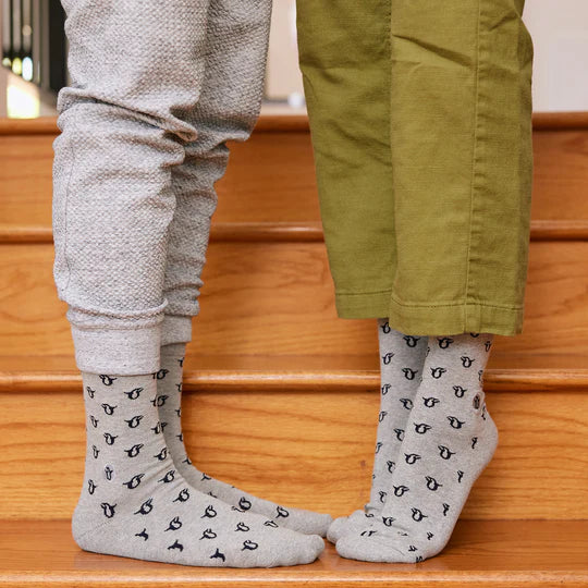 Dancing Penguins - Socks That Protect Penguins