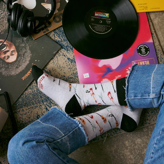 Guitar Groove - Socks That Support Music